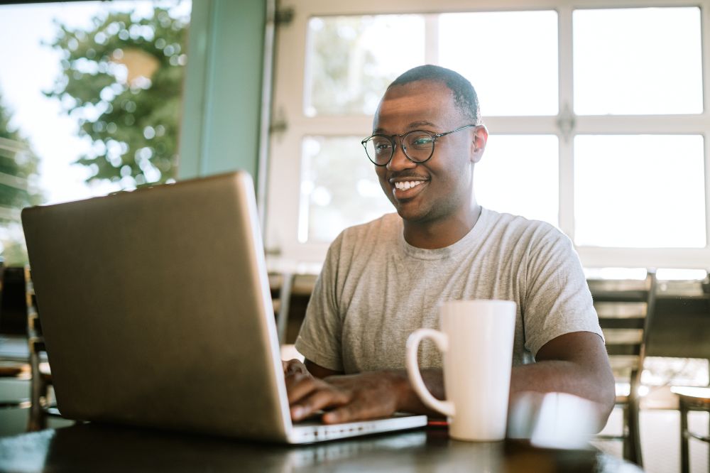 How Much Tax Do Freelancers Pay UK?